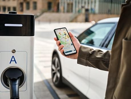 Find charging stations in the CHARGE NOW app 